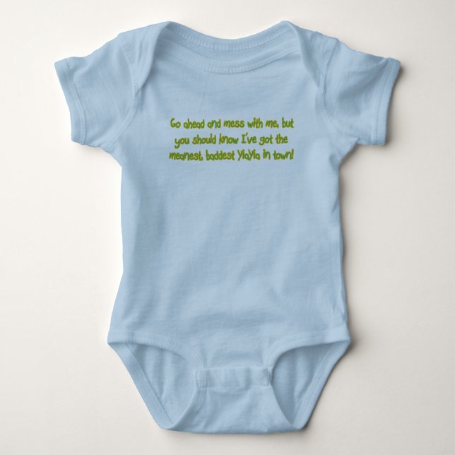 En bjöd YiaYia T-shirt (Framsida)