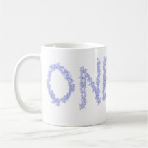 En blå glitter-pojke, modern 1-årsdag