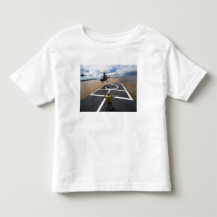 En brasilianska Eurocopter förbereder sig att Tee Shirt