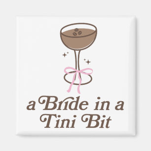 En Brud I En Tini Bit Tail Bow Coquette Sängkammar Magnet