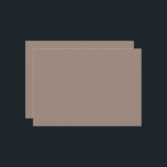 en brun vägg med inbjudningar<br><div class="desc">Utformningen är en närliggande beige vägg,  som verkar vara en del av ett byggnad. Muren är slät och har ett jämnt struktur,  ge den helt enkelt.</div>