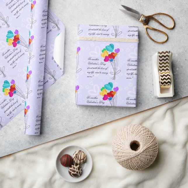 En bukett hjärtformade papperballonger presentpapper (Hantverk)