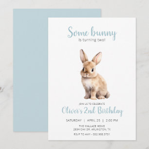 En bunny blå barns födelsedag-inbjudan inbjudningar