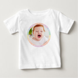 En Bunny håller på att förvandla ett Rainbow Birth T Shirt