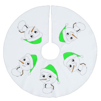 en chibi-snoman julgransmatta borstad polyester