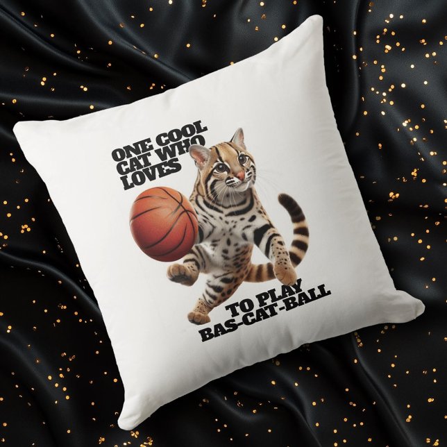 En cool katt som älskar att spela Bas-katt-boll Kudde (One Cool Cat Who Loves to Play Bas-cat-Ball Cover Photo)