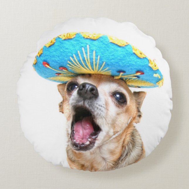 En cute Chihuahua i en Halloween-dräkt Rund Kudde (Framsidan)