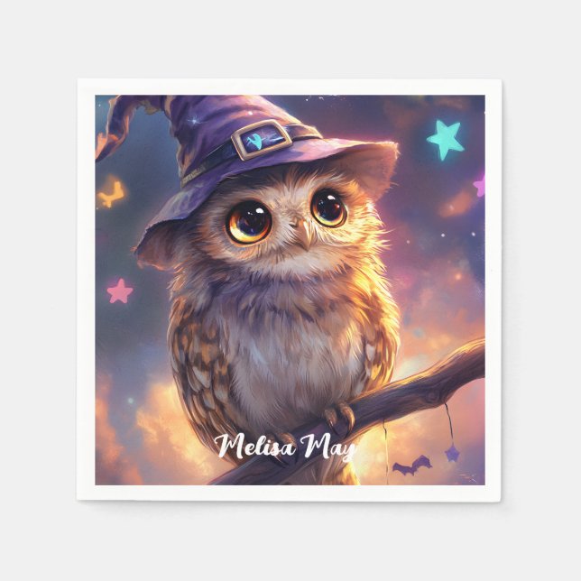En Cute Uggla med Witch Hat Pappersservett (Framsidan)