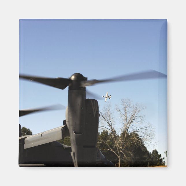 En CV-22 Osprey förbereder start Magnet (Framsidan)