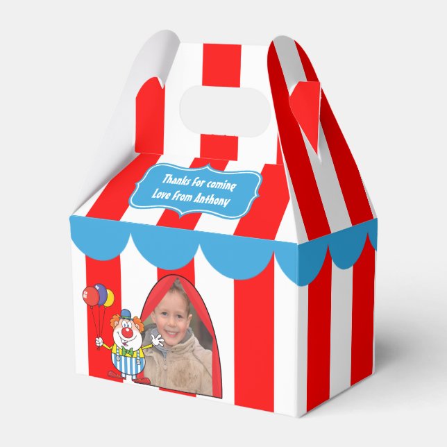 En dag på cirkus barnkalas Personlig Presentaskar (Framsidan Sidan)