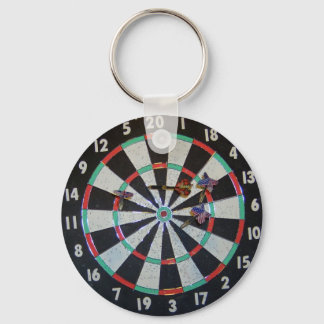 EN DARTBOARD KEYCHAIN!! NYCKELRING