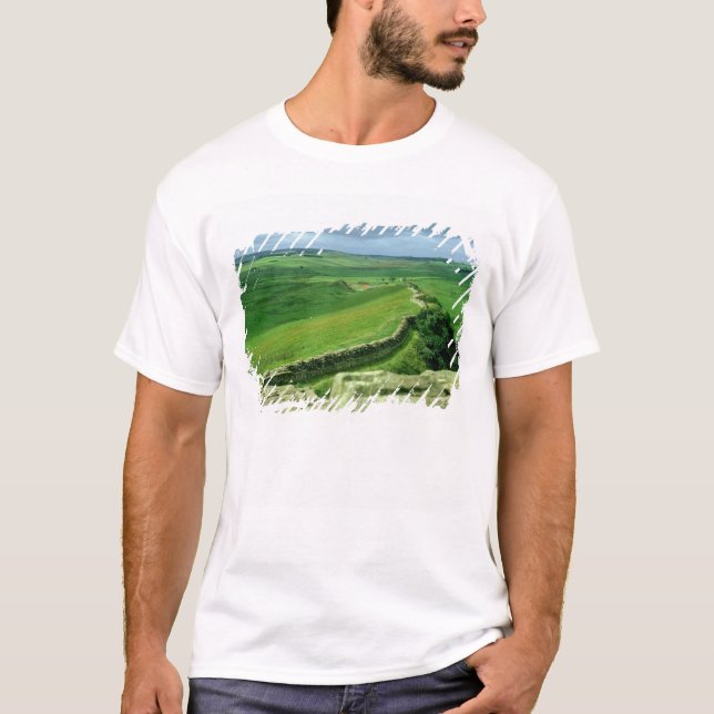 En dela upp av Hadrians vägg, 2nd århundradeANNONS Tee Shirt (Framsida)