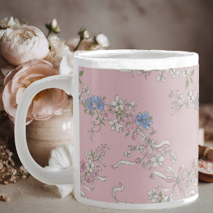 en delikat bukett av vilda blommor på en rosa bakg jumbo mugg