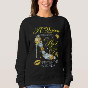 En drottning föddes den 2 april Grattis på födelse T Shirt
