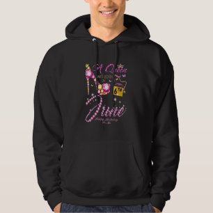 En drottning föddes den 6 juni Grattis på födelsed Hoodie