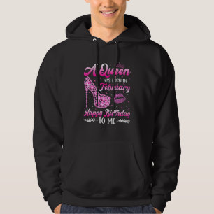 En drottning föddes i februari Grattis på födelsed Hoodie