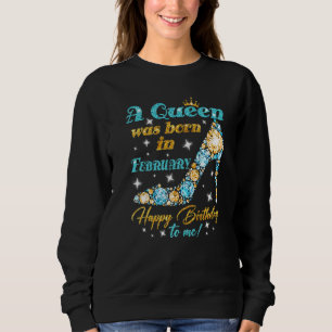 En drottning föddes i februari Grattis på födelsed T Shirt