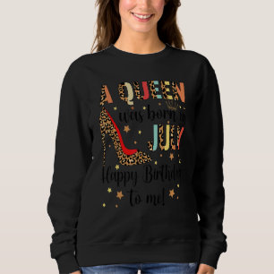 En drottning föddes i juli Grattis på födelsedagen T Shirt