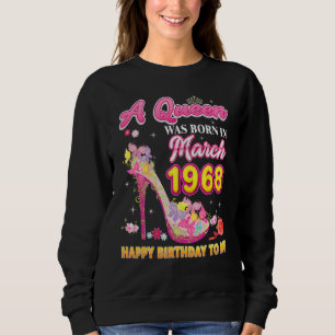 En drottning föddes i mars 1968 Grattis på födelse T Shirt