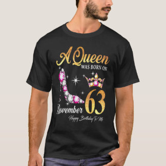 En drottning föddes i november 63 Grattis på födel T Shirt