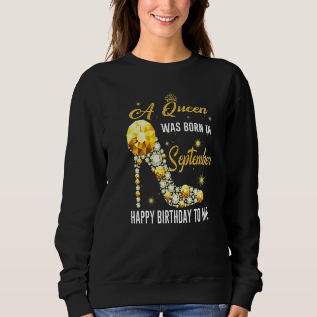 En Drottning Föddes I September Grattis På Födelse T Shirt (Framsida)