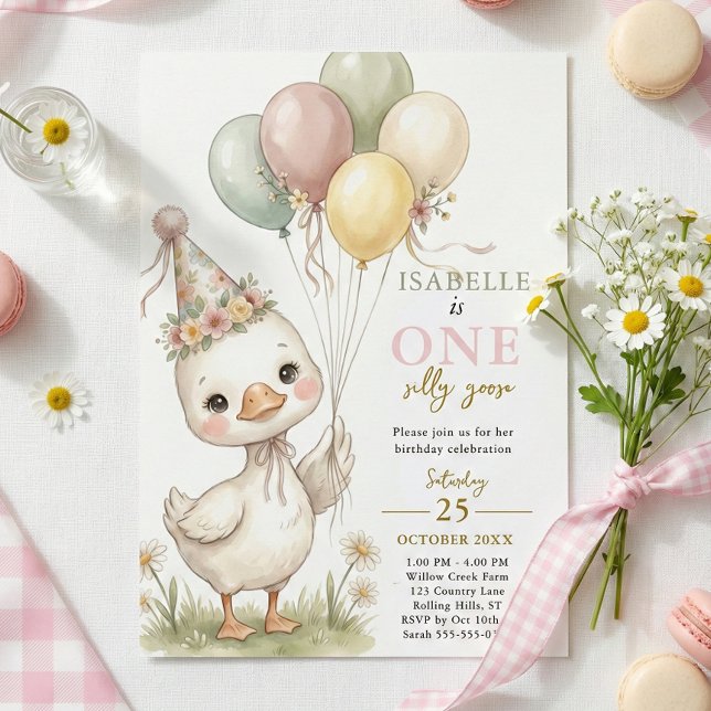 En dum gås rosa blommig flicka 1-årsdag inbjudningar (One Silly Goose Pink Floral Girl 1st Birthday Invitation)