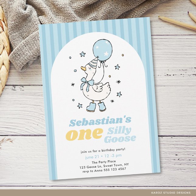 En dum gäss pojke 1-års födelsedagsinbjudan inbjudningar (The front of the invitation is shown in 5x7-inch size.Choose size, paper, and corner style)