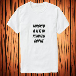 En elefant dör inte av ett (brutet) revben t shirt