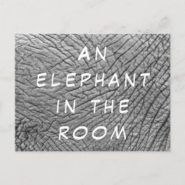 En elefant i rumsfoto med vit text vykort