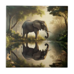 En elefants reflektion kakelplatta<br><div class="desc">En söt serene ai illustrerar en elefant som står i skogen och som reflekterar i vatten.</div>