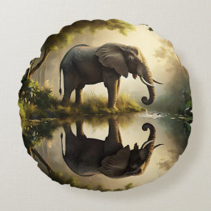 En elefants reflektion rund kudde