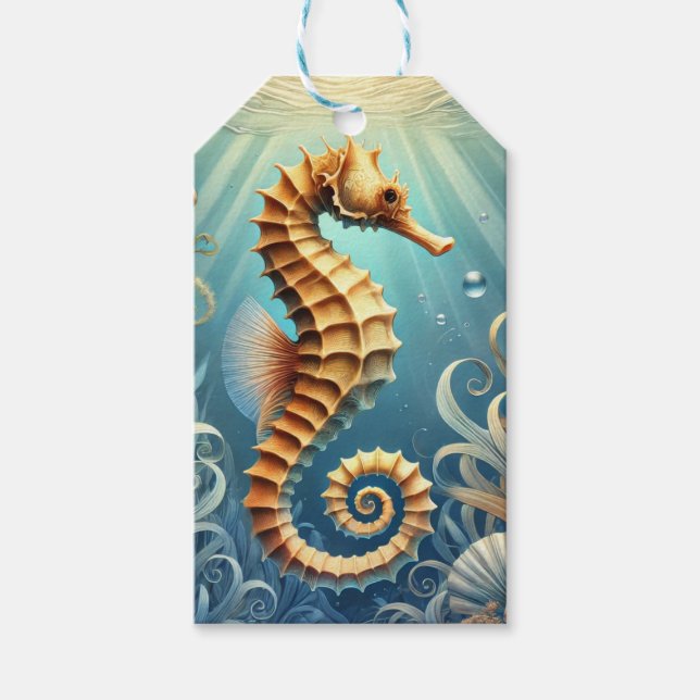 En elegant sjöman som simmar under vatten presentetikett (Framsidan)