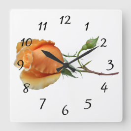 En enda styckning i ro fyrkantig klocka