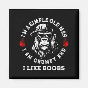 En enkel gammal man är grinig och gillar (på baksi magnet