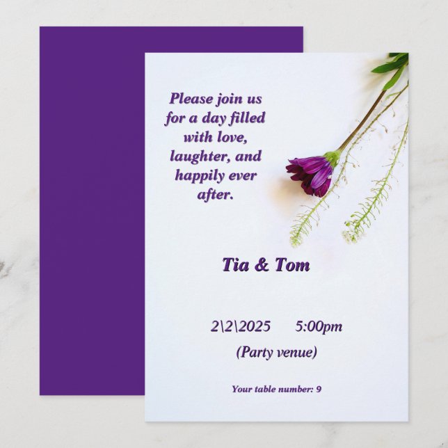 En enkel inbjudan i vitt och lila (Fram/baksida)