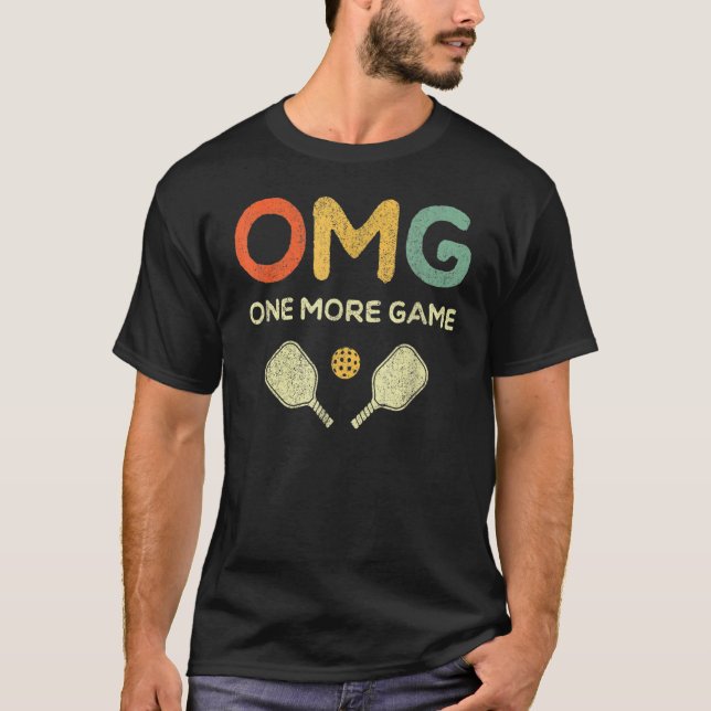 En extra spelomg Retro Pickleball Pickle Boll T Shirt (Framsida)