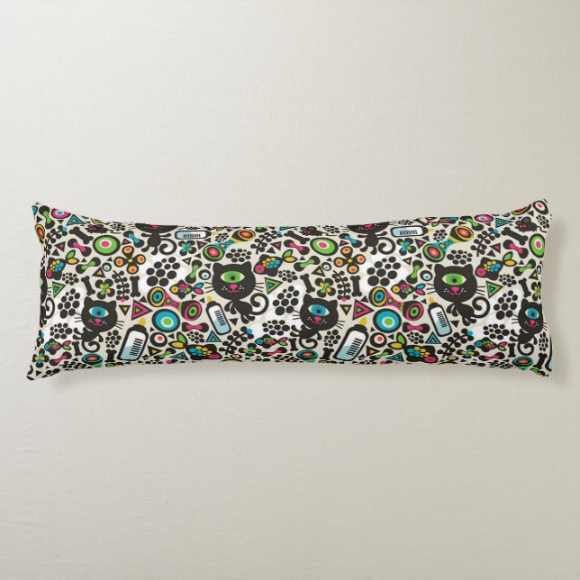 En Eyed Black Cat Kroppskudde (Framsidan)