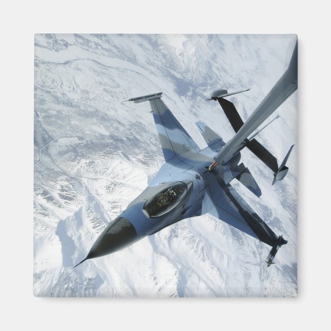 En F-16-aggregerare sitter i kontaktposition Magnet (Framsidan)