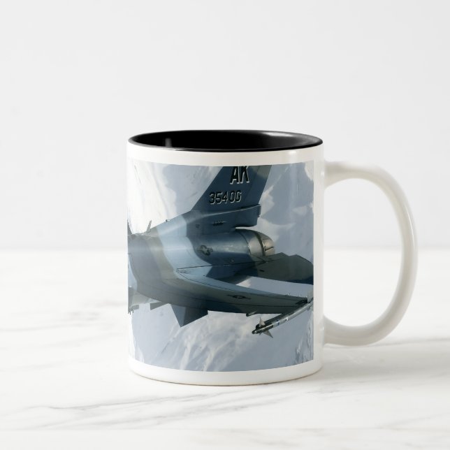 En F-16-aggregerare Två-Tonad Mugg (Höger)