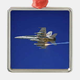 En F-/A-18Cbålgeting Julgransprydnad Metall