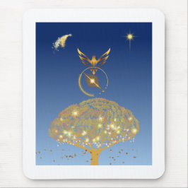 En fågel som flyger över en gyllene träd musmatta