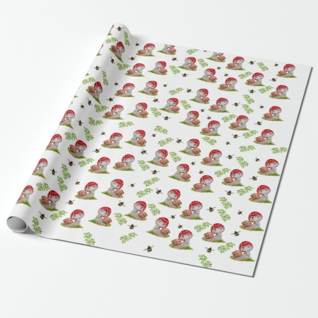 En färgrik skogsfluga och ett snigelinslagningspap presentpapper (Utrullad)