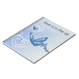 En fjäril och hjärtan anteckningsbok