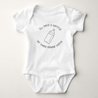 En flaska av din husvit - rolig bebisdesign t-shirt