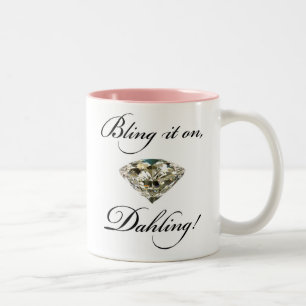 En flicka kan aldrig ha för mycket gnistra! Två-Tonad mugg