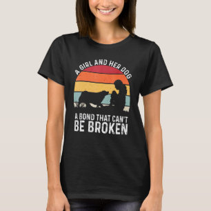 En flicka och hennes Hund en obligation som inte k T Shirt