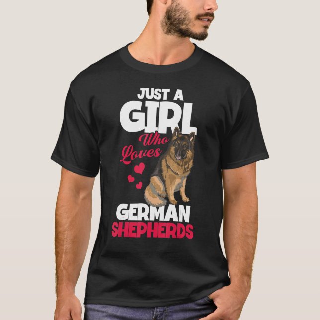 En flicka som Kärlek tyska shepherds German Shephe T Shirt (Framsida)
