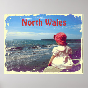 En flicka vid havet poster