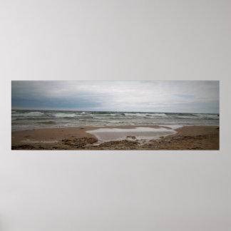 En foggy-dag på stranden poster