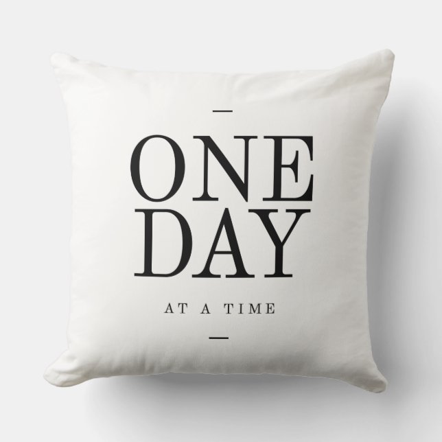En för nykterhetcitationstecken för dag inspirera kudde (Framsida)